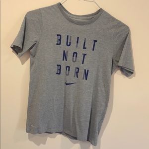 Nike dri fit t-shirt